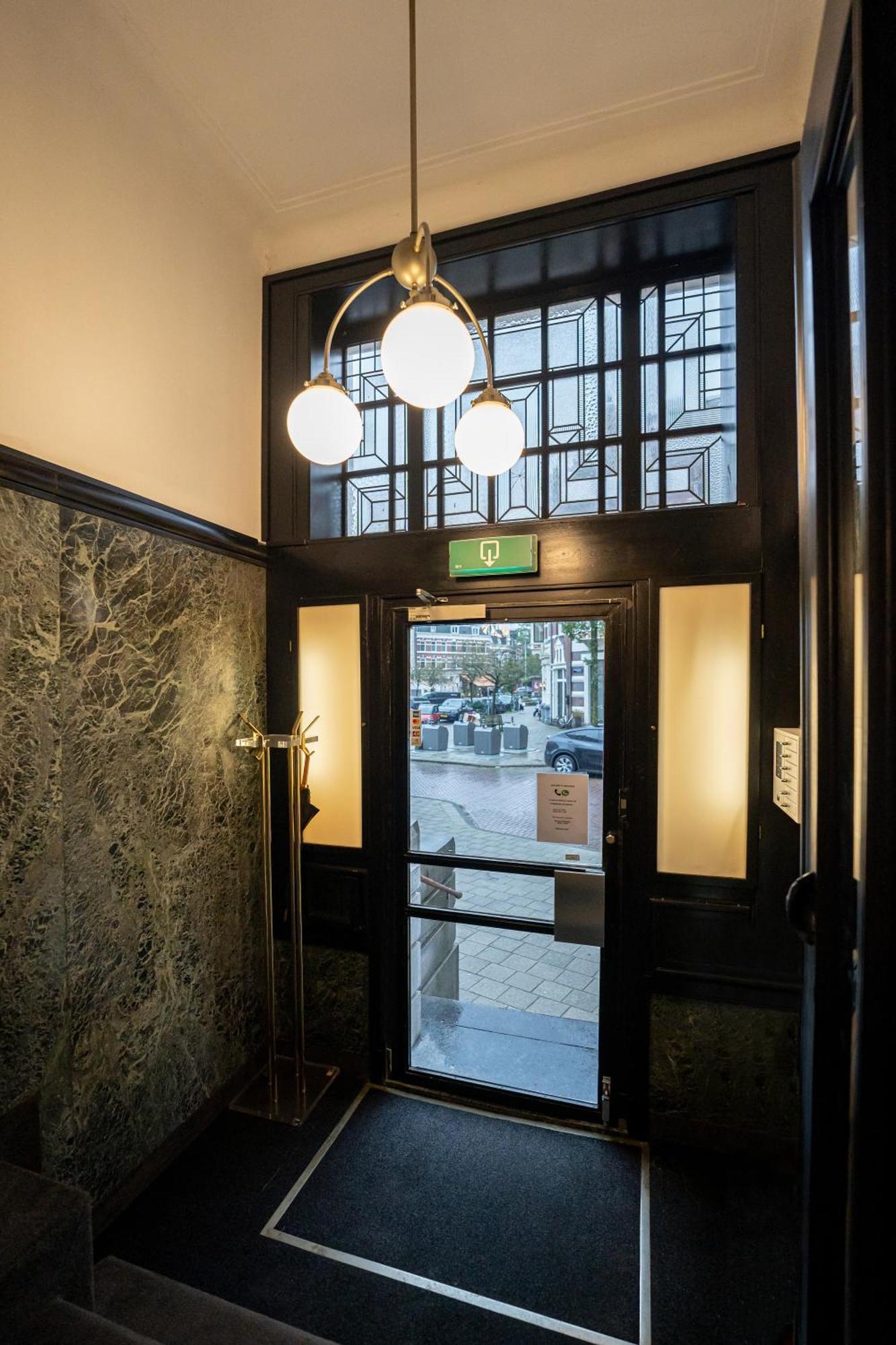 Hotel Atlas Vondelpark Амстердам Екстериор снимка